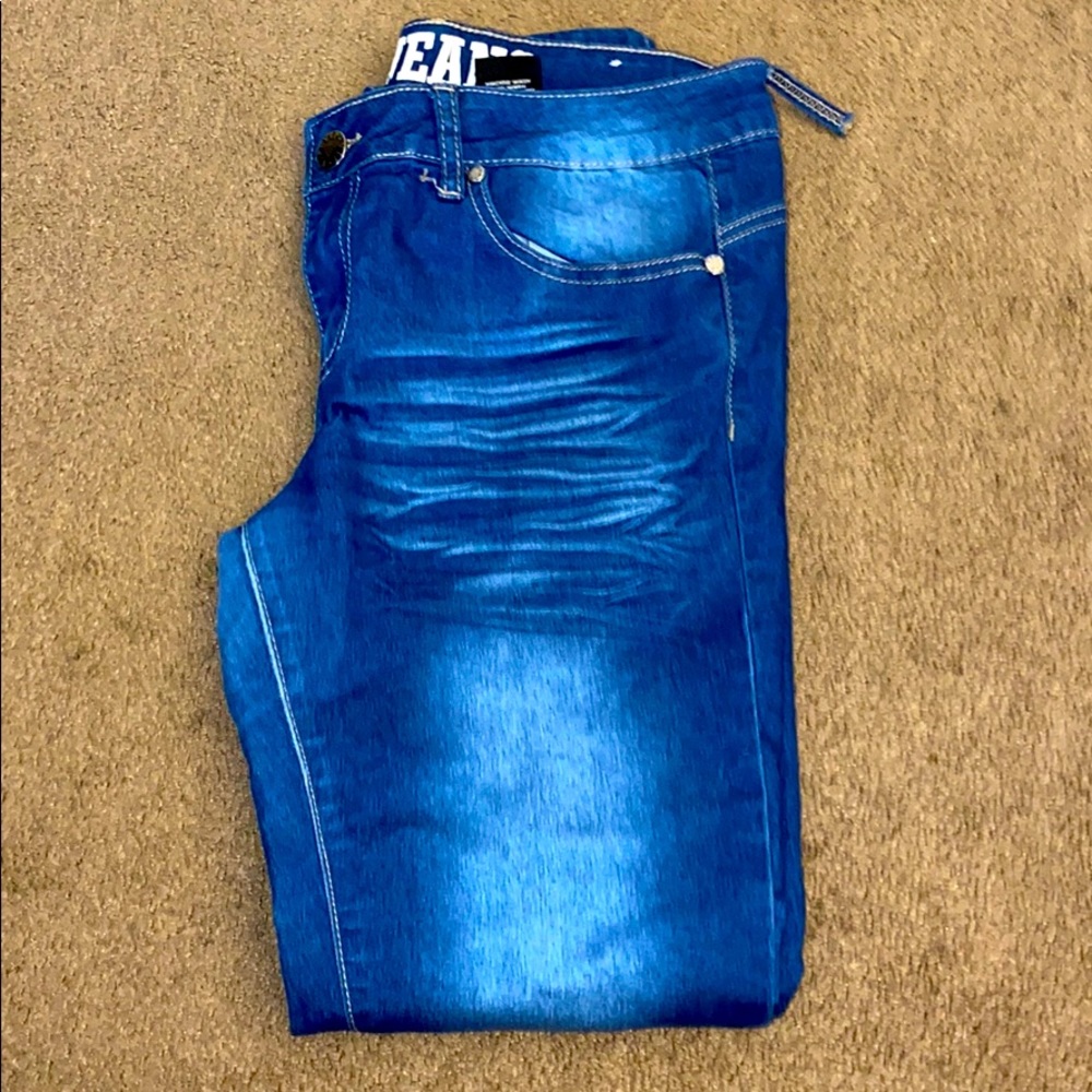 These are a perfect pare of jeans